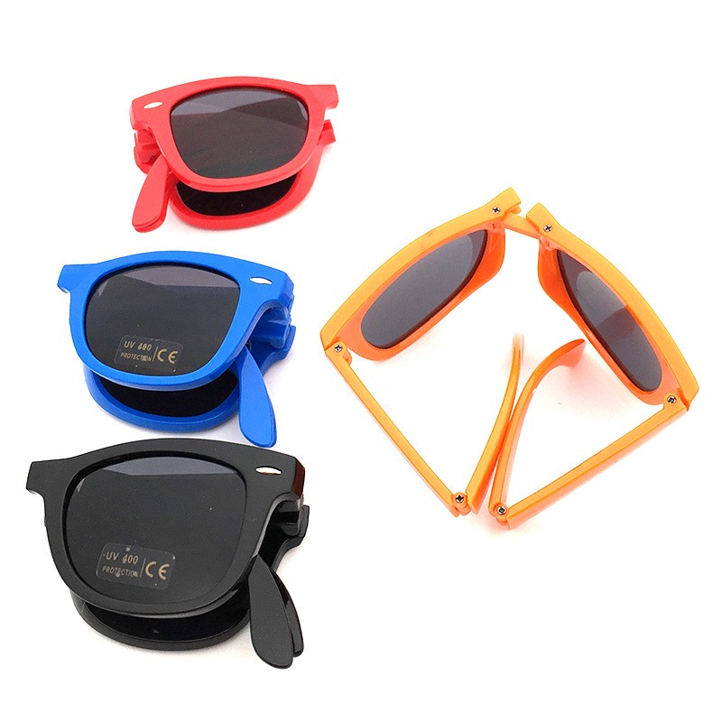 Gafas de sol coloridas para niños